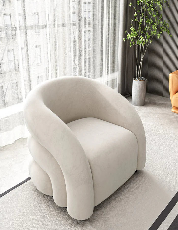 HUGO Premium Velvet Chair